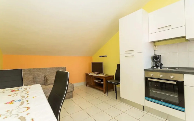 Vesna - 100 m From sea - A3