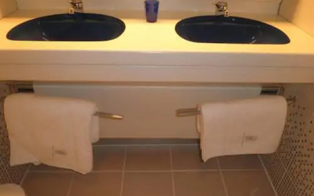 The Maastricht Treat(-y) Town House