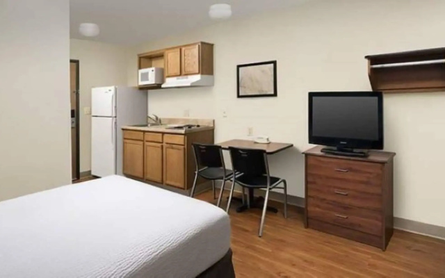WoodSpring Suites Lincoln Northeast I-80