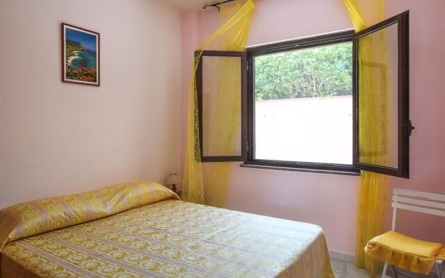 Nice Apartment in Ricdi With Wifi and 2 Bedrooms
