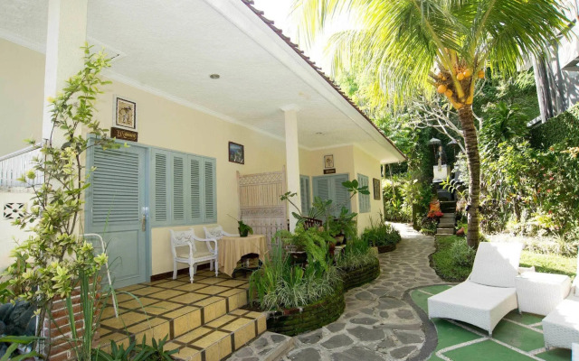 Sendok Hotel