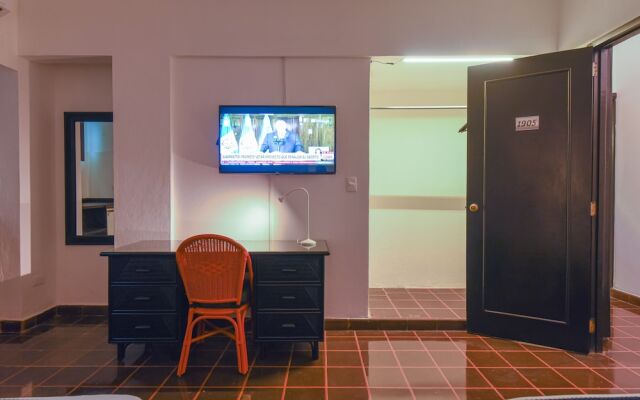 PH 19 Guesthouse Hotel in Gazcue