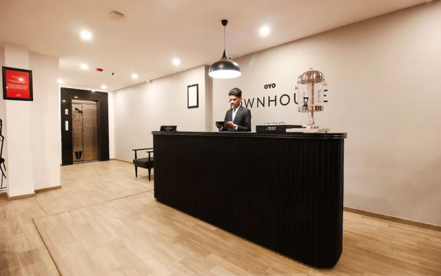 Oyo Townhouse 176 Rajdhani Residency