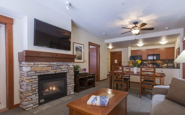 Village 3210- Lincoln House