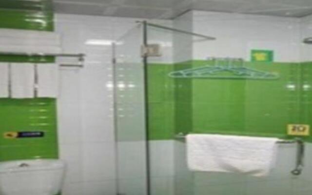 Jinghua Hotel Dingzhou Train Station