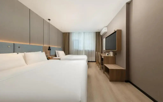 Home Inn (Yangzhou West Gate of Slender West Lake Weiyang Road)