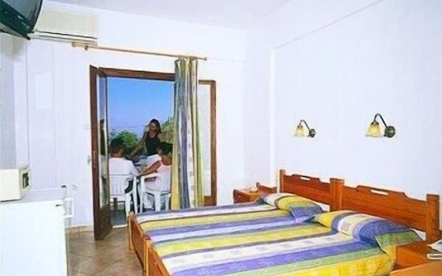 Cyclades Hotel