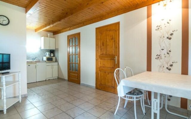 Topáz Apartmanházak