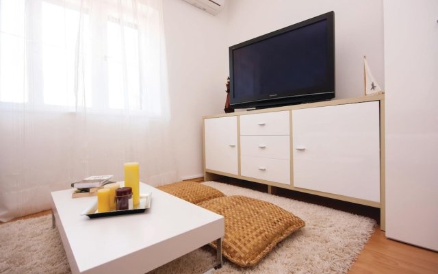 Amazing Home in Sibenik With Wifi and 1 Bedrooms