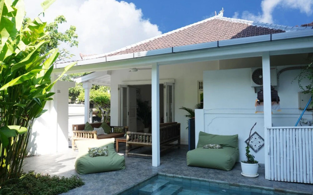 Villa The White House Seminyak