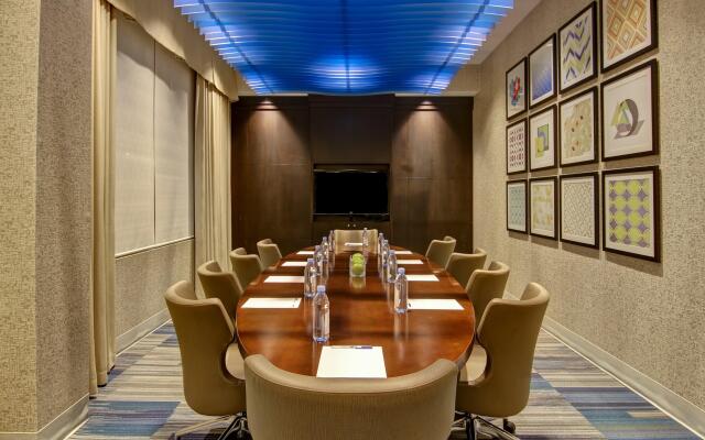 Holiday Inn Express Hotel & Suites Toronto - Markham by IHG