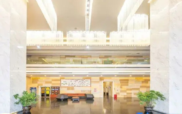 Diqiu Lvbaoshi Hotel
