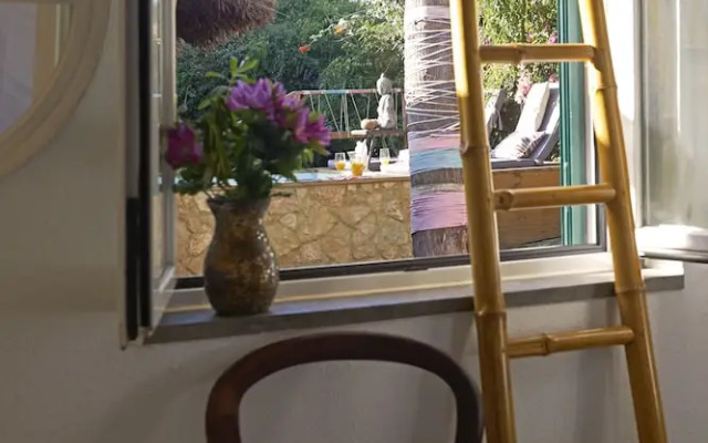 Lucky's Guest House