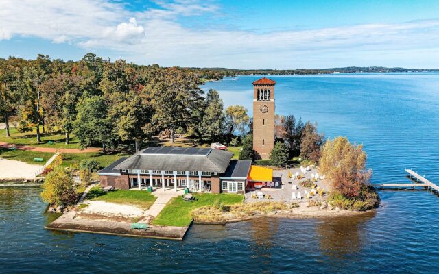 Historic Bemus Point Studio w/ Porch: Walk to Lake