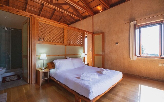 Villa Kalogra - Natural Habitat w. Views