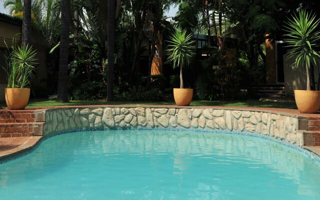Safari Hotel & Convention Centre
