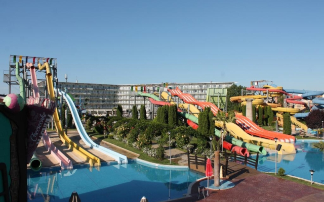 Aqua Nevis Club Hotel