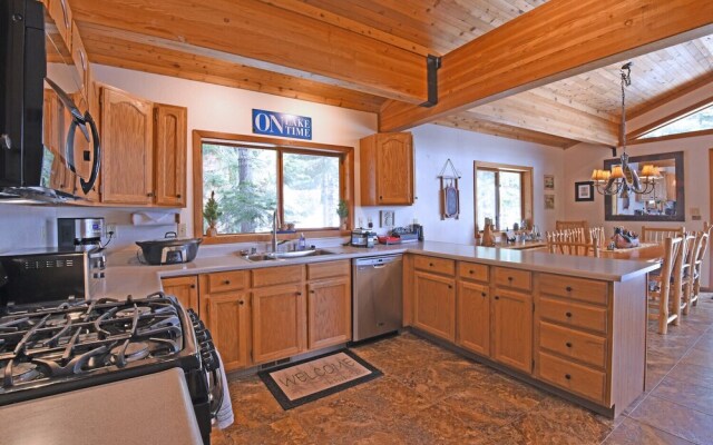 Vista Point 5 min to Kings Beach!