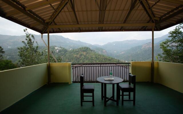 Misty Meadows Munnar