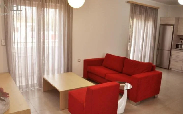 Daniel Apartments & Suites