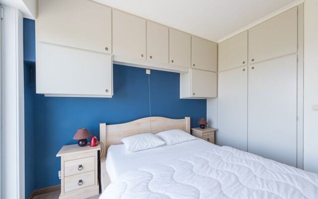 Apartment With sun Facing Terrace