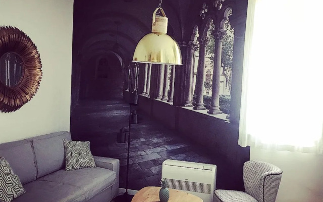Ah Design Apartments
