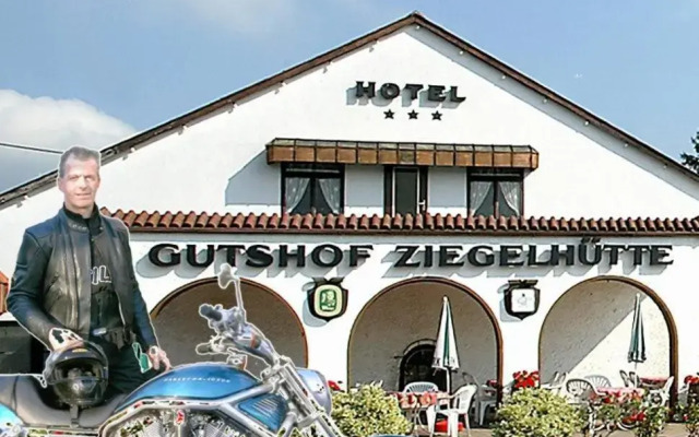 Gutshof Ziegelhuette