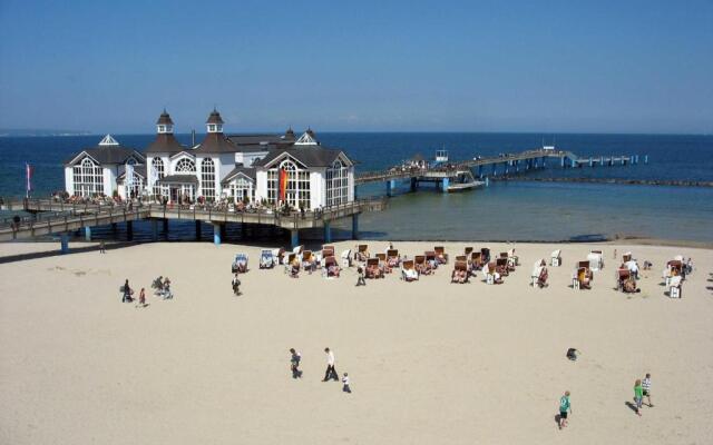 Fewo 20 mit Strandkorb und Balkon