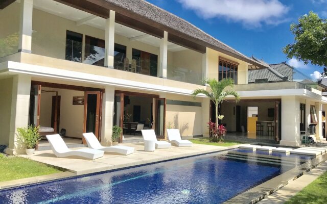 Villa Pentagon Bali