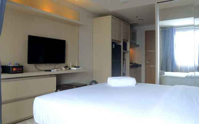 Strategic Studio Apartment The Oasis near Bekasi By Travelio