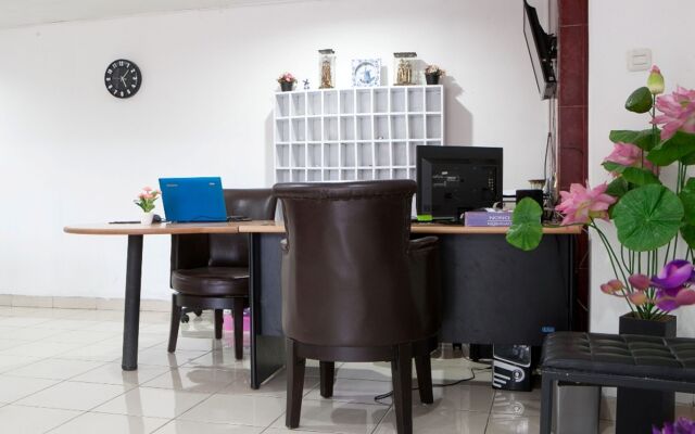 RedDoorz Plus near Sukajadi 2