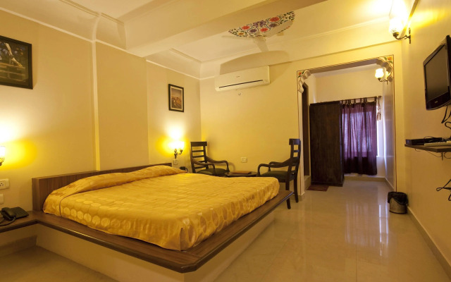 Hotel Mayaa Mansion