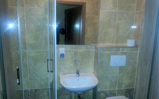 Pensjonat Lew Jaskiniowy