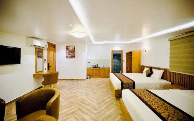 La Fleur Premium Central Apartment