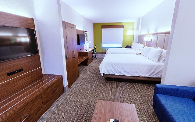 Holiday Inn Express Hotel & Suites Crestview by IHG