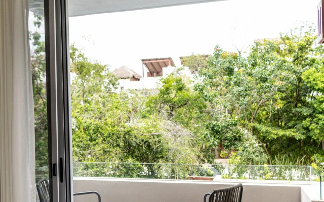 NHOA 203A 2BR Condo Pool View Aldea Zama
