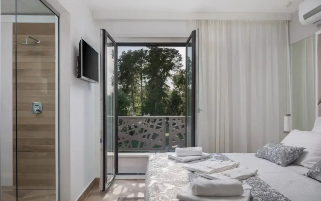 Stunning Villa Scorpaena w swimming pool