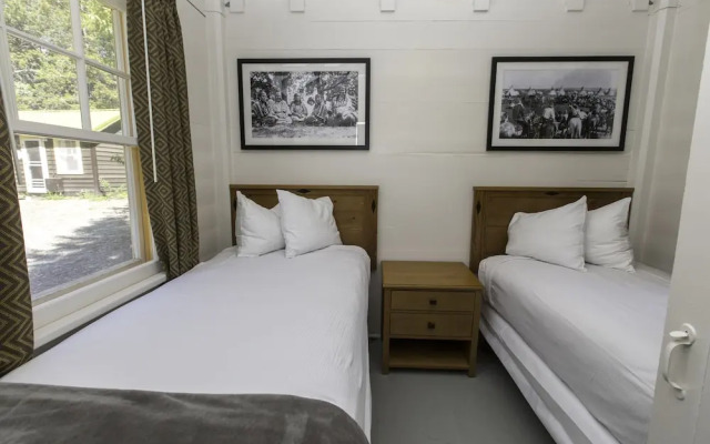 Swiftcurrent Motor Inn and Cabins - Inside the Park