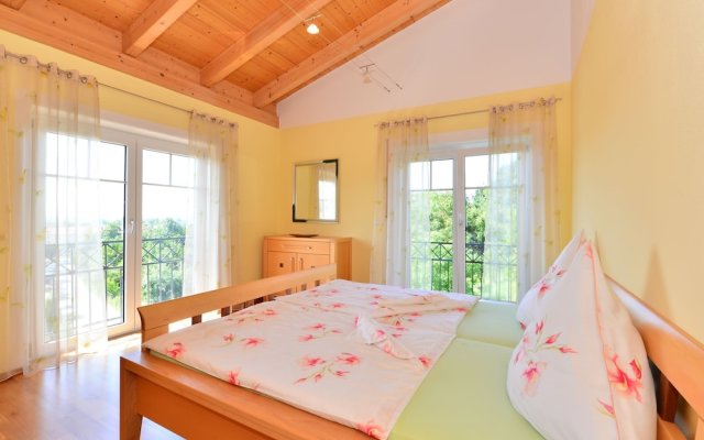 Apartment in Bavaria With Scenic Garden Views