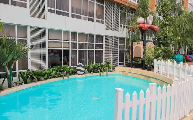 1BR Modern and Spacious at Skandinavia Apartment