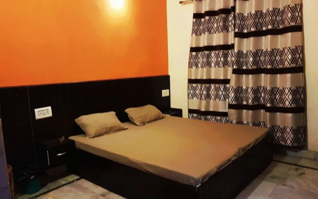 Sonu Guest House - Hostel