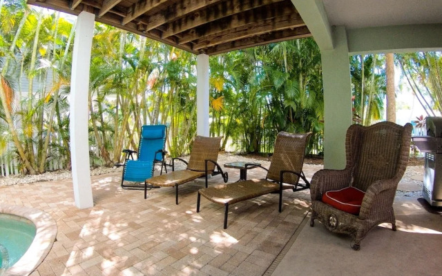 Manna Tee Beach House