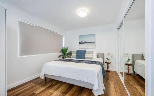Lovely 2bd Unit, Patio and views. Best weekly rate