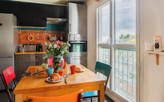 Paris Rebeval residence