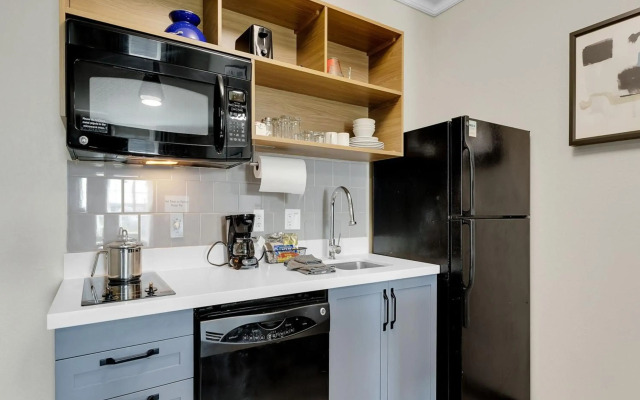 Candlewood Suites San Antonio Downtown by IHG