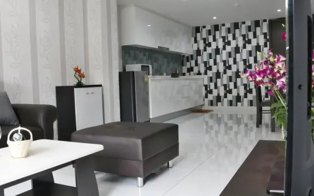 The Place Pratumnak by Pattaya Rental Apartments