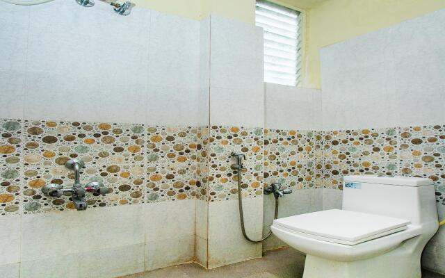 OYO 16937 Alankar Residency