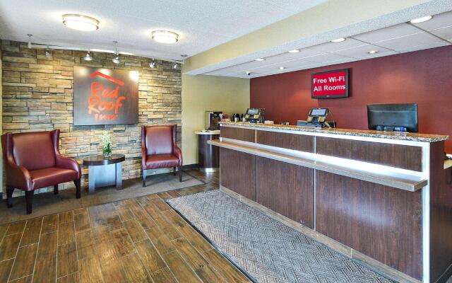 Red Roof Inn Louisville East - Hurstbourne