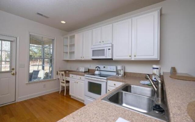 Havens 1136 ( 3-Bedroom Condo )