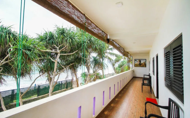 OYO 378 Hirun Beach Hotel